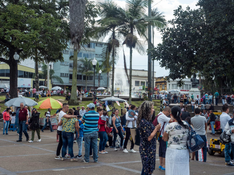 Sunday crowds in a downtown park in Manizales