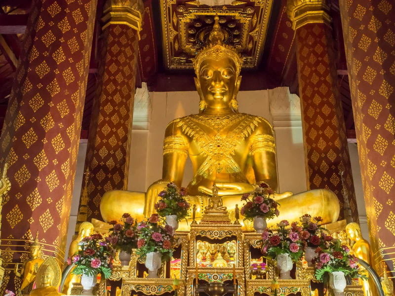The large crowned Buddha in Wat Na Phra Men
