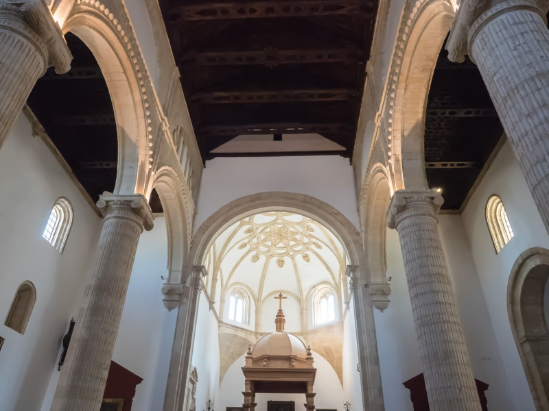 Inside the church of Santa Maria