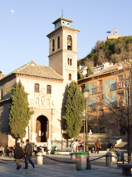 The Church of Santa Ana on Plaza Nueva incorporates a mosque minaret in its bell tower. 