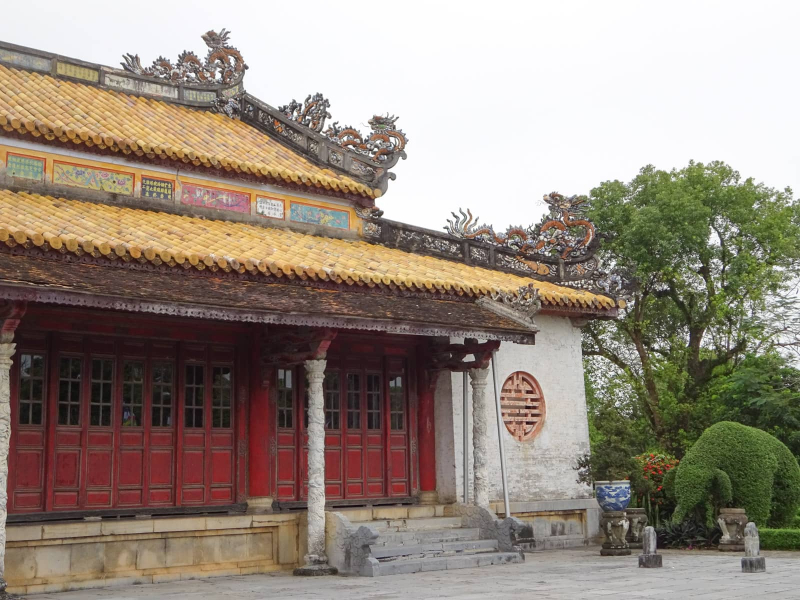 Yellow roof tiles indicate a building or entrance reserved for the emperor