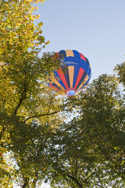 Balloon flights over the Loire Valley are popular. We saw six while at Chenonceau
