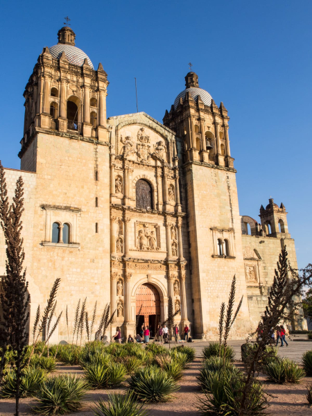 The church of Santo Domingo de Guzman was founded in 1572 and finished in 1731.