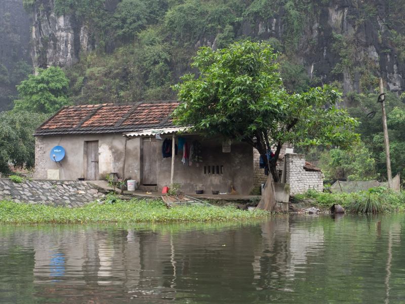 We saw a few houses like this one sitting right at the river's edge