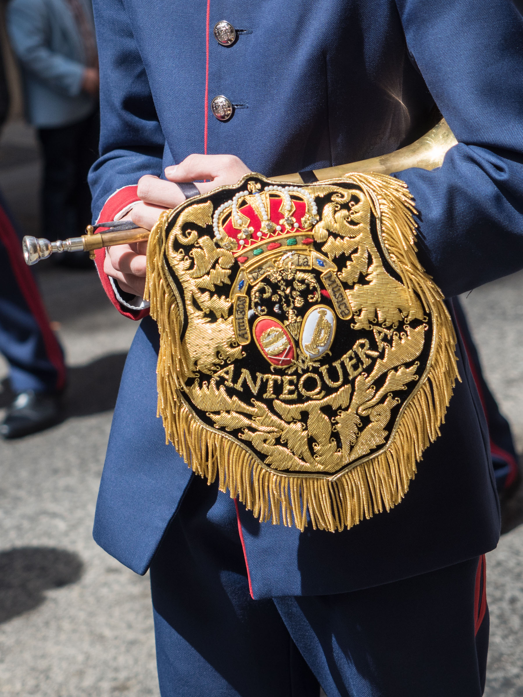 Musician's gold arm band labeled Antequera